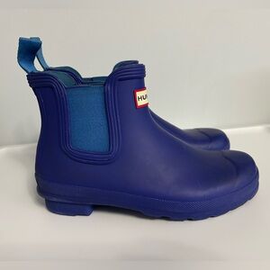 Hunter Kids Chelsea Rain Boots in Deep Blue with Teal Pull Tabs